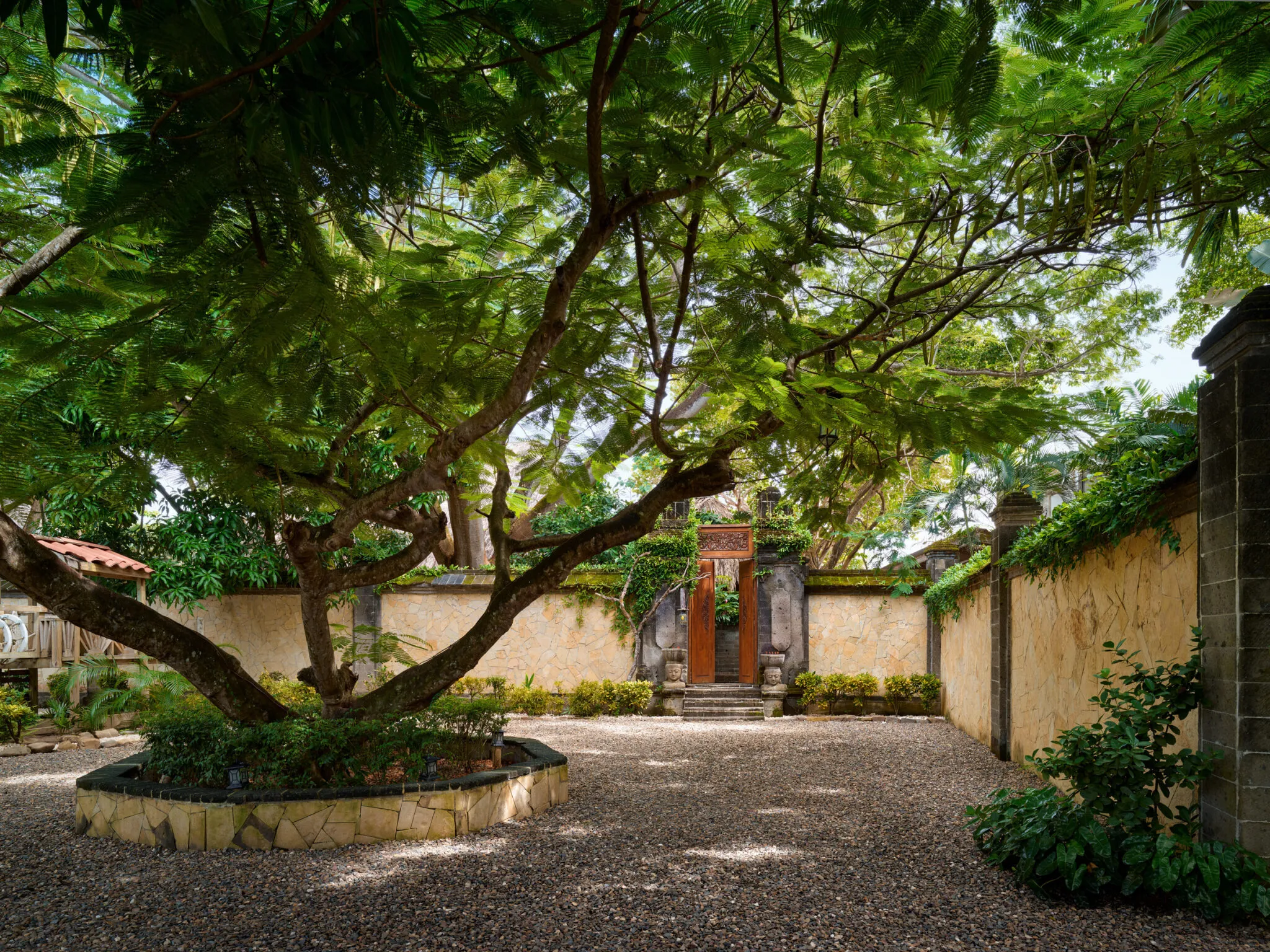 Back entrance to Francis' Family Pavilion at Turtle Inn
