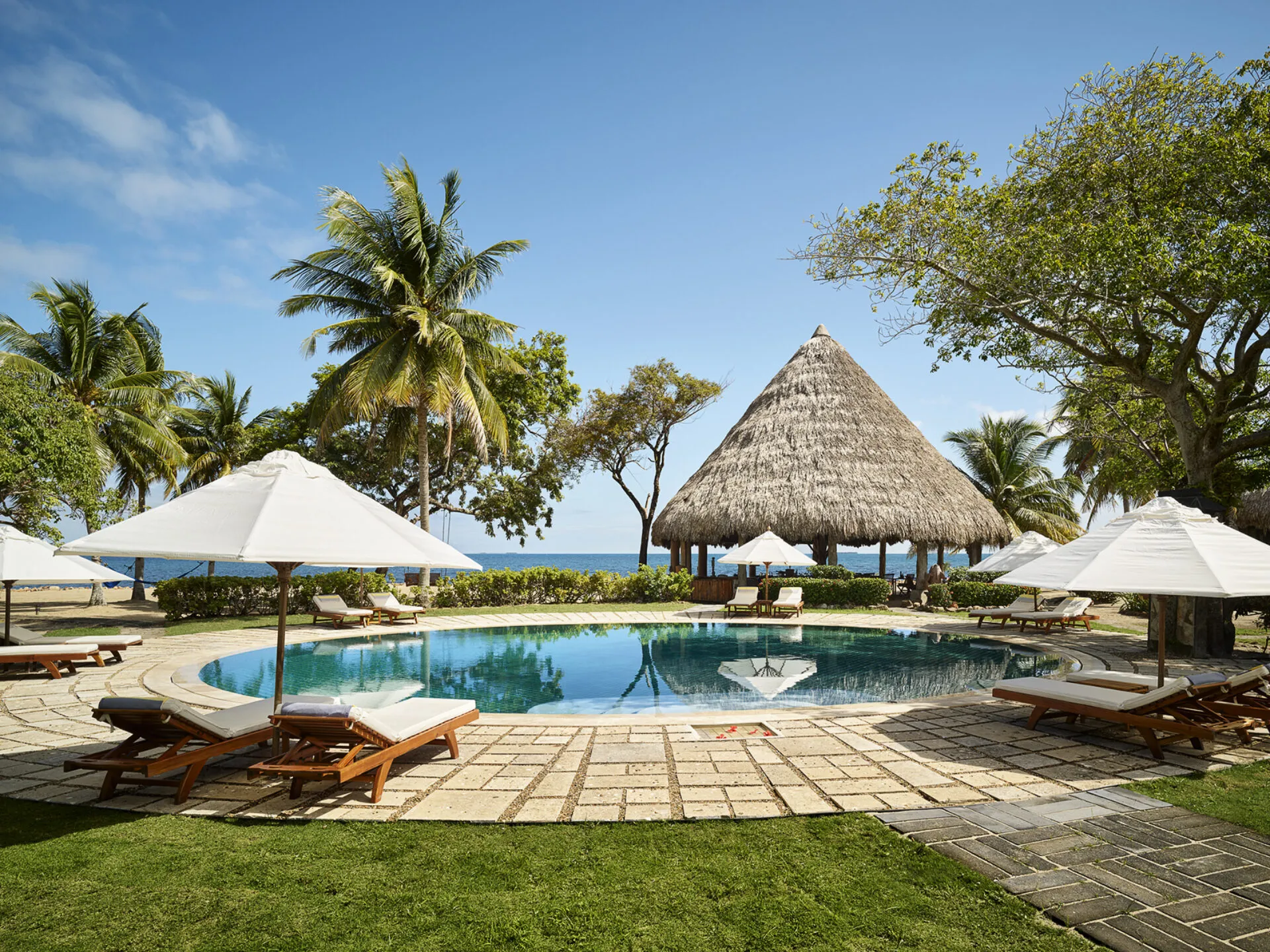 Turtle Inn pool