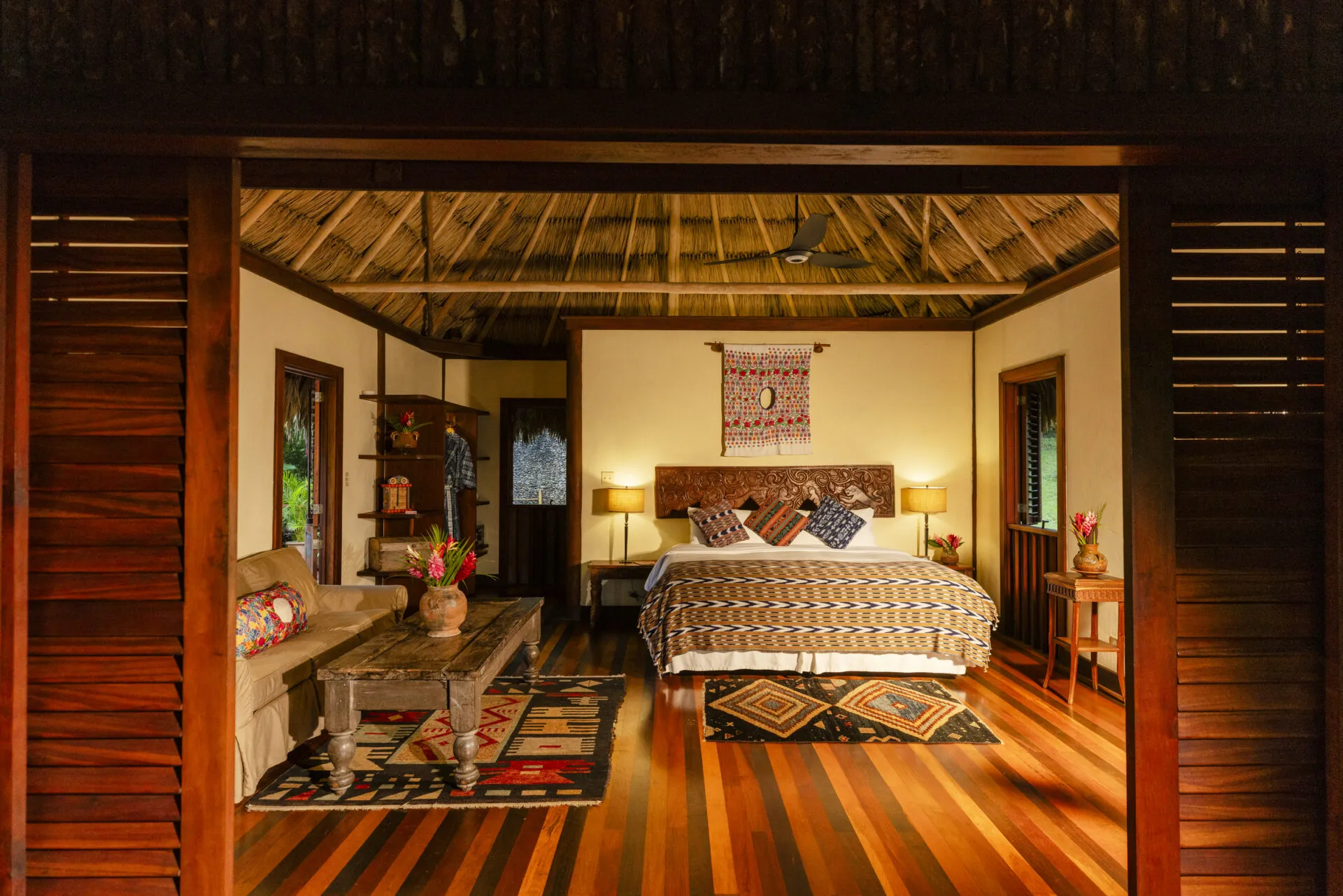 Luxury Cabana Blancaneaux Lodge
