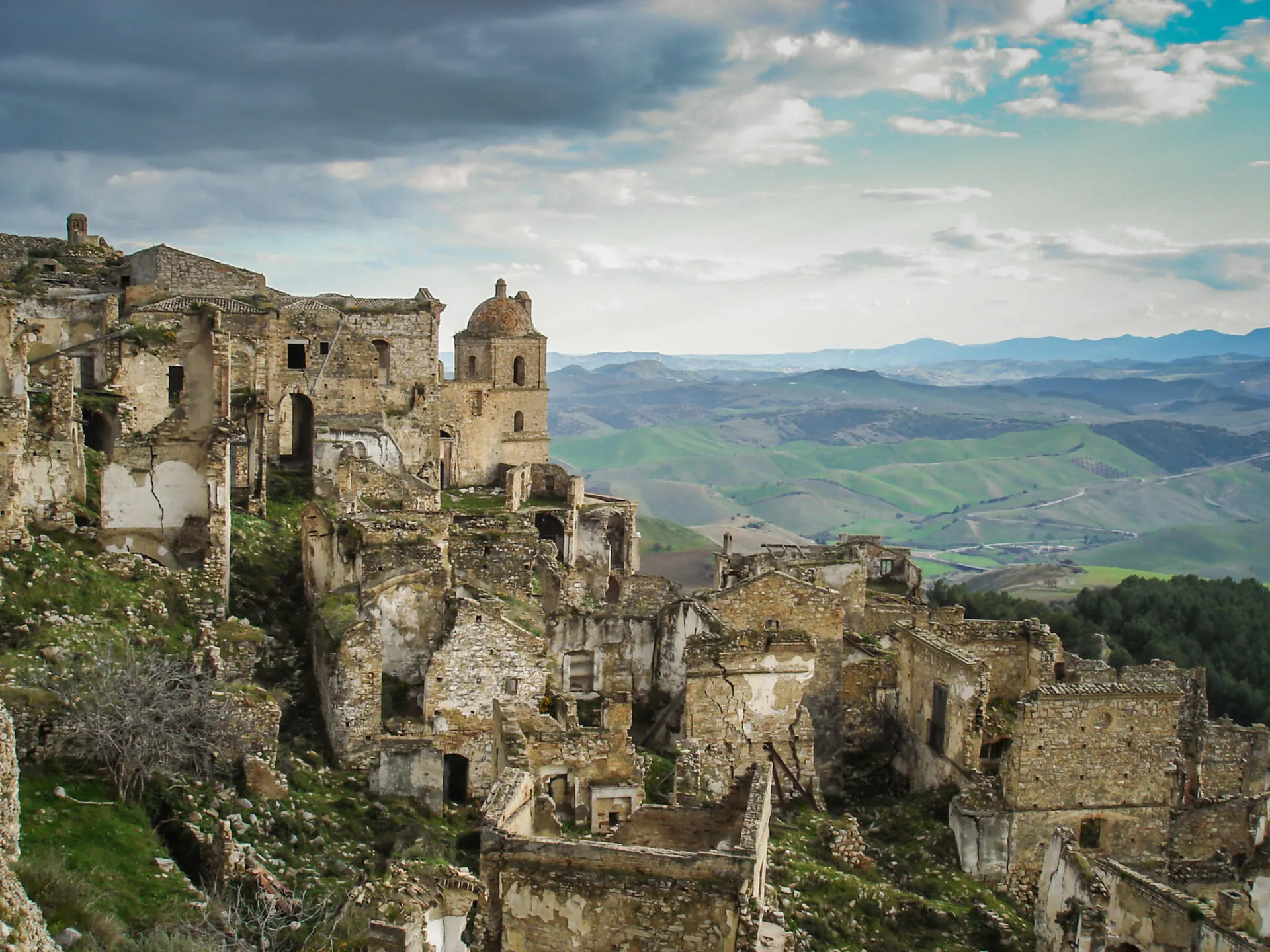 Buildings on the Craco hillside
