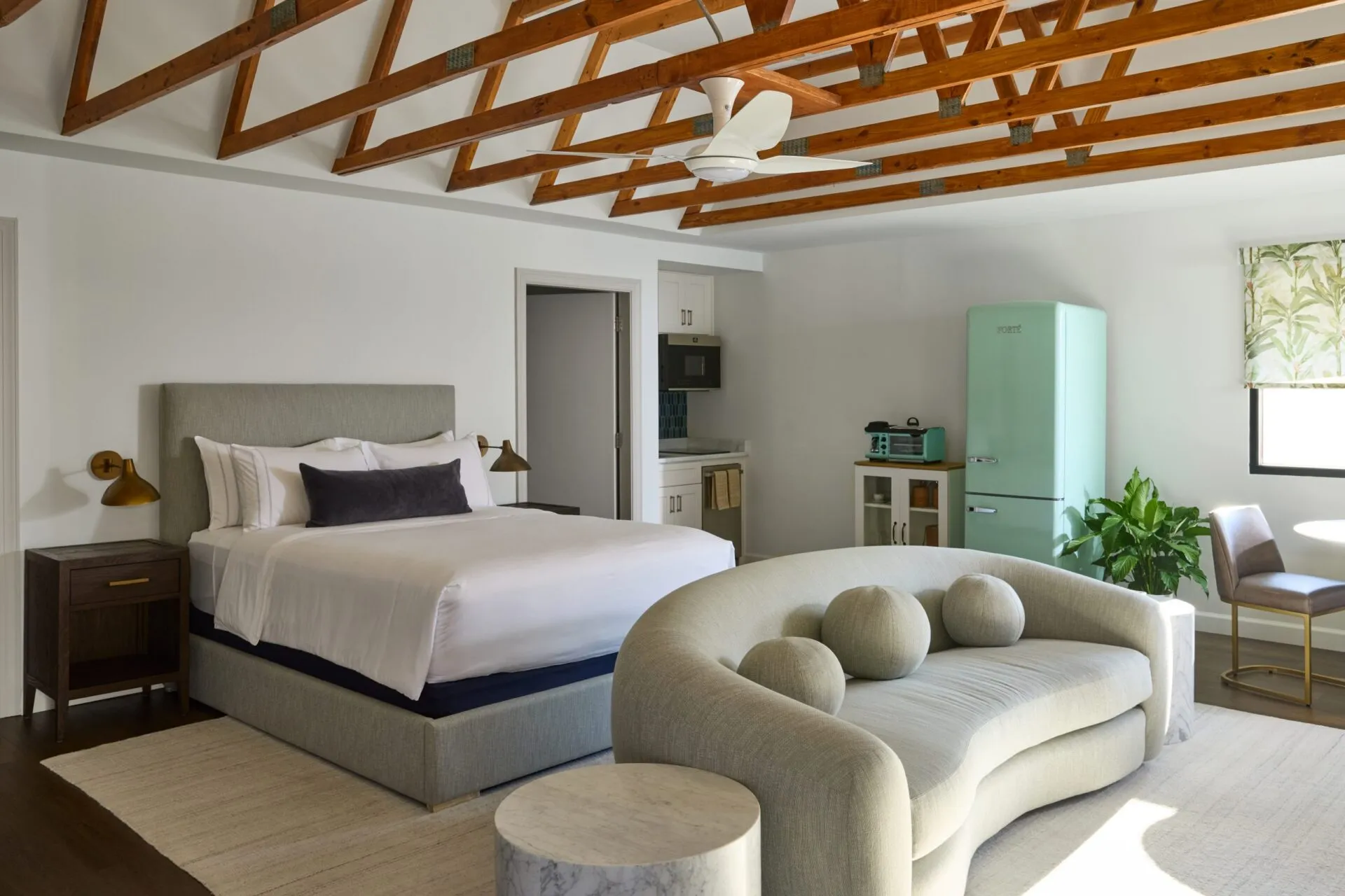 Star suite at All Movie Hotel